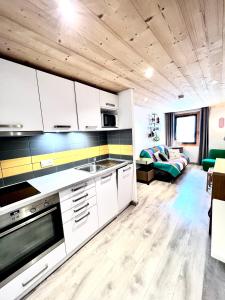 Kuchyň nebo kuchyňský kout v ubytování "Le Spléry"