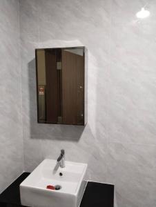 Bilik mandi di JB CozyStudio 1-3pax Business/Tourist Welcome