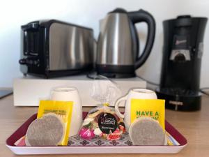 Kemudahan buat kopi dan teh di Chaleureux T3 avec terrasse/ Proche Valence