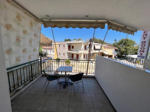 Balkón nebo terasa v ubytování Lerna Rooms