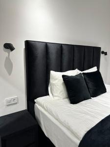 Posteľ alebo postele v izbe v ubytovaní V21 Luxury Apartments
