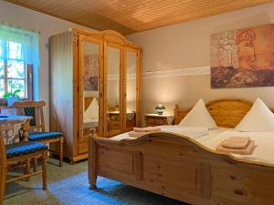 Billede fra billedgalleriet på RATAGS Kunsthandwerkerhaus i Langenwolmsdorf + 152 billeder