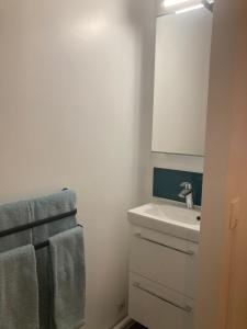 Fotografie z fotogalerie ubytování LES ROCHES gîte v destinaci Corme-Royal