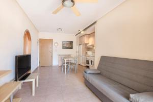 Telewizja i/lub zestaw kina domowego w obiekcie Vacaciones Sol y Playa