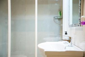 A bathroom at CASA BELAI