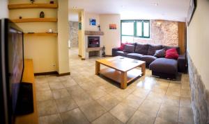 A kitchen or kitchenette at CASA BELAI