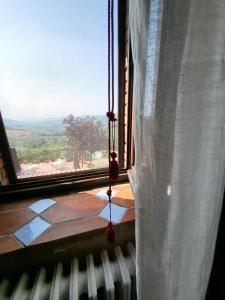 Country House La Collina di Bargiano - Casa Raffaella的阳台或露台