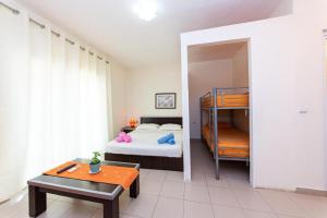 Voodi või voodid majutusasutuse Intea Hotel toas