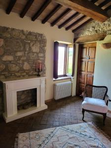 Country House La Collina di Bargiano - Casa Raffaella的休息区