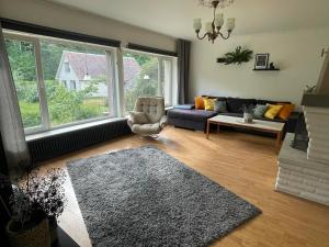 派尔努Merelähedane peremaja Pärnus的相册照片