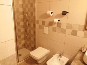 Koupelna v ubytování La piccola casa di Tania in via Fiore