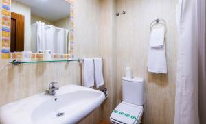 Łazienka w obiekcie Hotel Galicia
