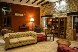 Гостиная зона в Los Espinillos Hotel y Spa