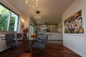 Kuchyň nebo kuchyňský kout v ubytování Apartment Lycia