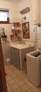Kuchyňa alebo kuchynka v ubytovaní Barackvirág Apartmanház