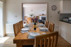 Kuchyň nebo kuchyňský kout v ubytování Dorset Holiday Barns