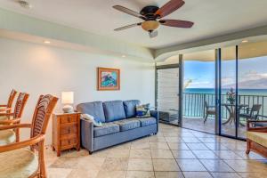 Χώρος καθιστικού στο One-Bedroom Apartment