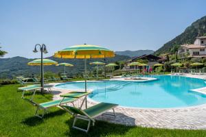 Bazén v ubytování Casa in Campagna nebo v jeho okolí