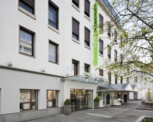 Budynek, w którym mieści się hotel