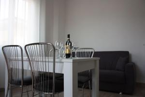 Gallery image of [Stazione] - Casa privata con veranda in Romano di Lombardia