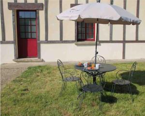 Ảnh trong thư viện ảnh của Logement au coeur d'un haras avec accès à l'étang ở Chassé +8 ảnh