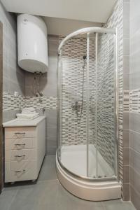 Un baño de Port 1 16 fotos más