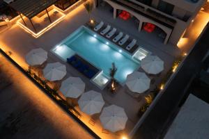 Der Swimmingpool an oder in der Nähe von Prasonisi Light House Boutique Hotel