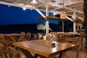 Ein Balkon oder eine Terrasse in der Unterkunft Prasonisi Light House Boutique Hotel
