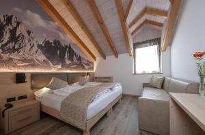 Postel nebo postele na pokoji v ubytování Hotel Canada + 37 fotografií