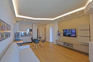 Μια τηλεόραση ή/και κέντρο ψυχαγωγίας στο CASA MARGHERITA
