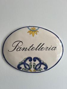 Um certificado, prêmio, placa ou outro documento exibido em TEA Luxury - Praia a Mare