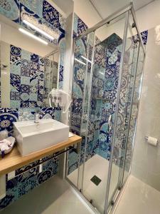 Um banheiro em TEA Luxury - Praia a Mare