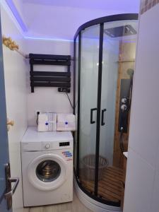 Kylpyhuone majoituspaikassa Confort sur le port