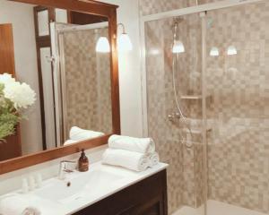 Koupelna v ubytování Vinaròs PLAYA CENTRO NG