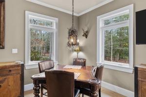 TV a/nebo společenská místnost v ubytování The Marsh House home