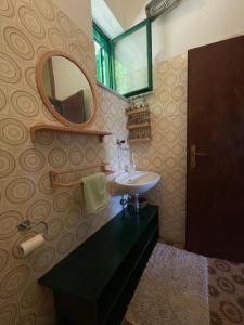 Bathroom sa Kuća Roberta, Barić Draga