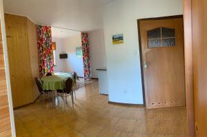 Kuchyň nebo kuchyňský kout v ubytování Apartamenty Jakob