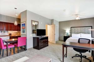 Kuchyň nebo kuchyňský kout v ubytování Homewood Suites by Hilton Amarillo