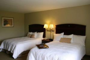 Hampton Inn Jasper, AL客房内的一张或多张床位