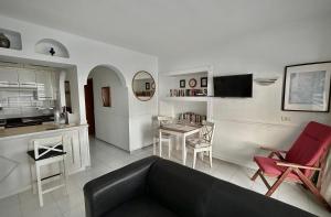 Η κουζίνα ή μικρή κουζίνα στο Pearl apartment