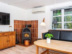 Χώρος καθιστικού στο 6 person holiday home in Ulfborg-By Traum