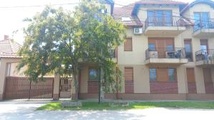 Mia apartman 4200 Hajdúszoboszló, Szurmai utca 33 szám  kép - 2