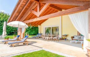 Zahrada ubytování Cozy Home In Fanzolo Di Vedelago + 38 fotografií
