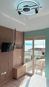 Seaview Apartment in Vlore - Image 7