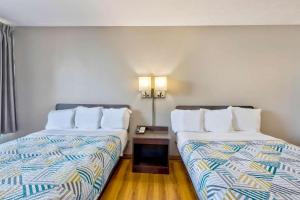 Studio 6 Mount Jackson VA Shenandoah客房内的一张或多张床位