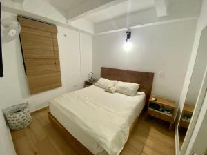 Postel nebo postele na pokoji v ubytování Cómodo apartamento súper central