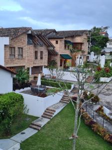 a view of the courtyard of a house at Valle de Santiago Hotel Boutique in San Cristóbal