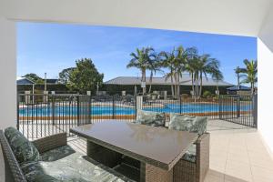 Gallery image of Boathouse 107 Pool side apartment in Tea Gardens