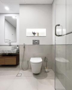 Ένα μπάνιο στο Spacious 2 bedroom in Madinat Jumeirah Living