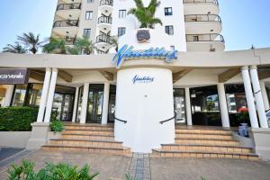 Facciata o entrata di Mooloolaba 1 BR Getaway - Perfect location ZD5